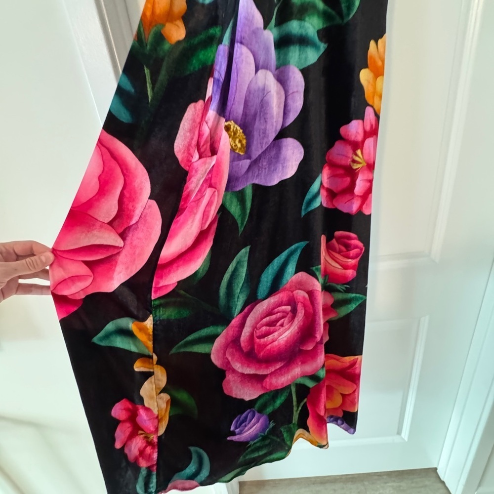 Farm Rio x Anthropologie Mock-Neck Printed Velvet Midi Dress - Picture 7 of 12